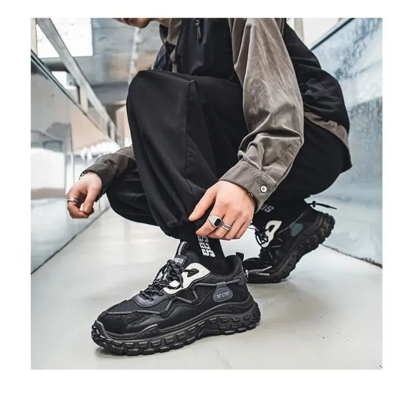 Versatile Sports Casual Running Shoes for Men Breathable Mesh Thick-Soled Tires Trendy Dad Sneakers
