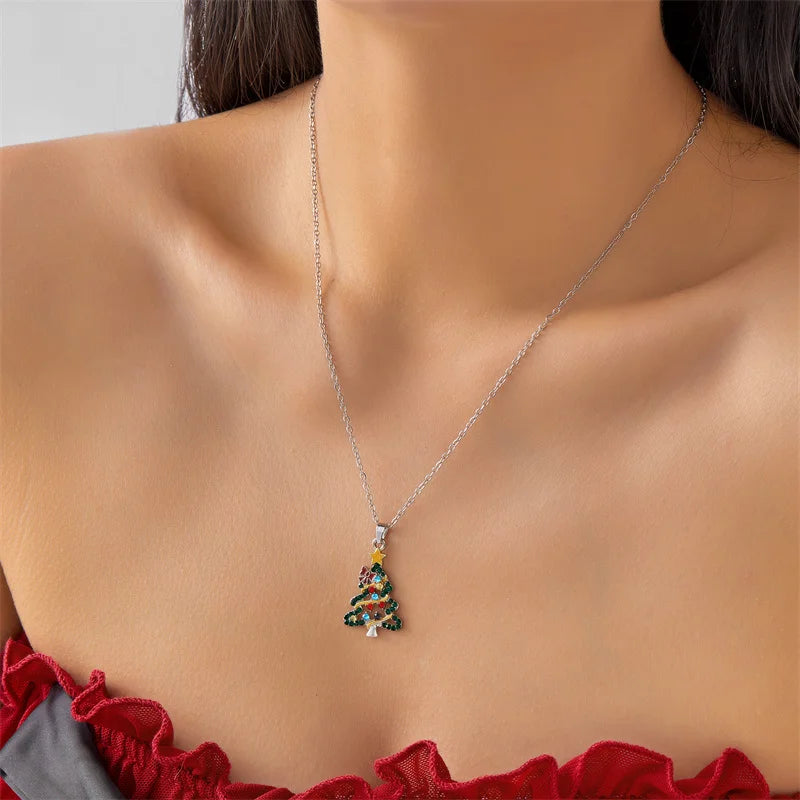 Cute Nutcracker Soldier Pendant Earrings For Women Shiny Rhinestone Imitation Pearl Elegant Earrings Christmas New Year Jewelry