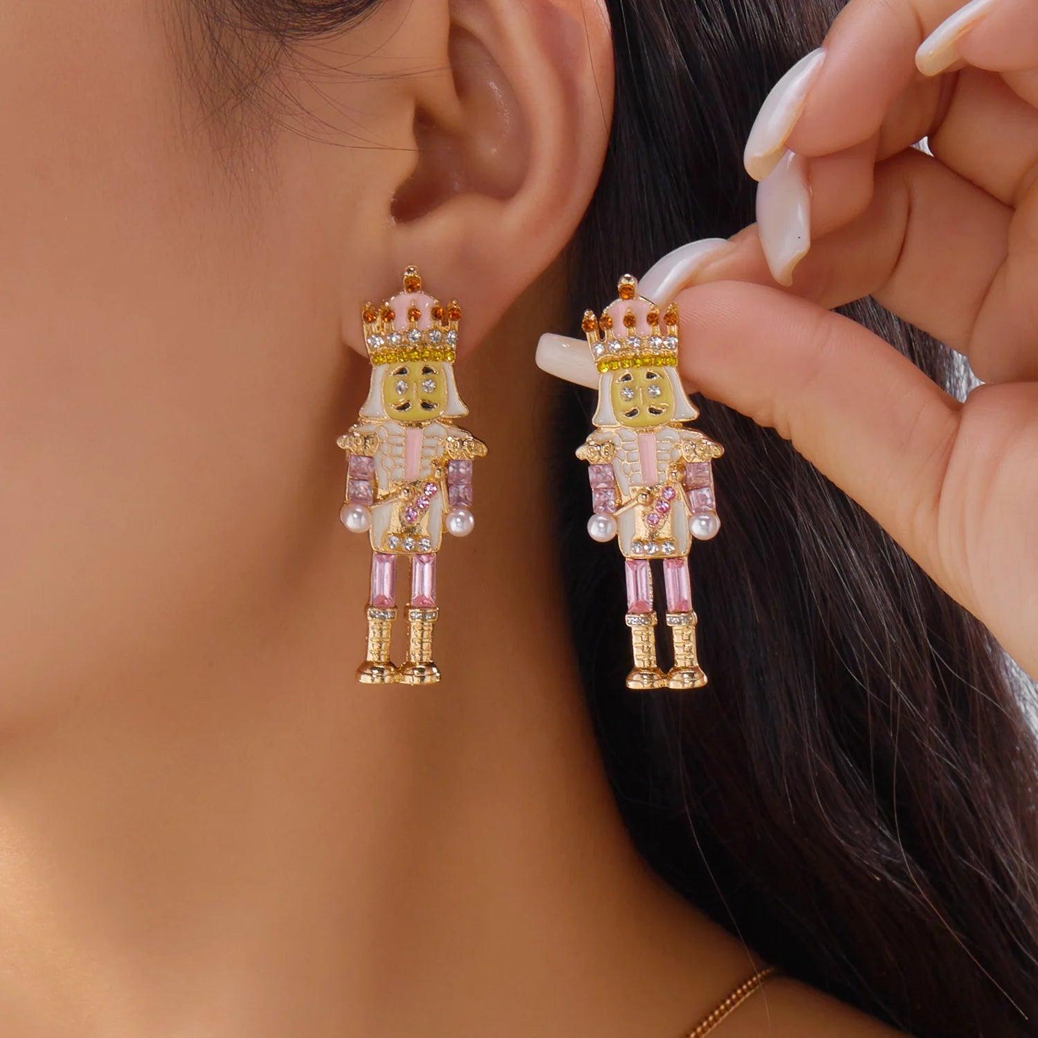 Cute Nutcracker Soldier Pendant Earrings For Women Shiny Rhinestone Imitation Pearl Elegant Earrings Christmas New Year Jewelry