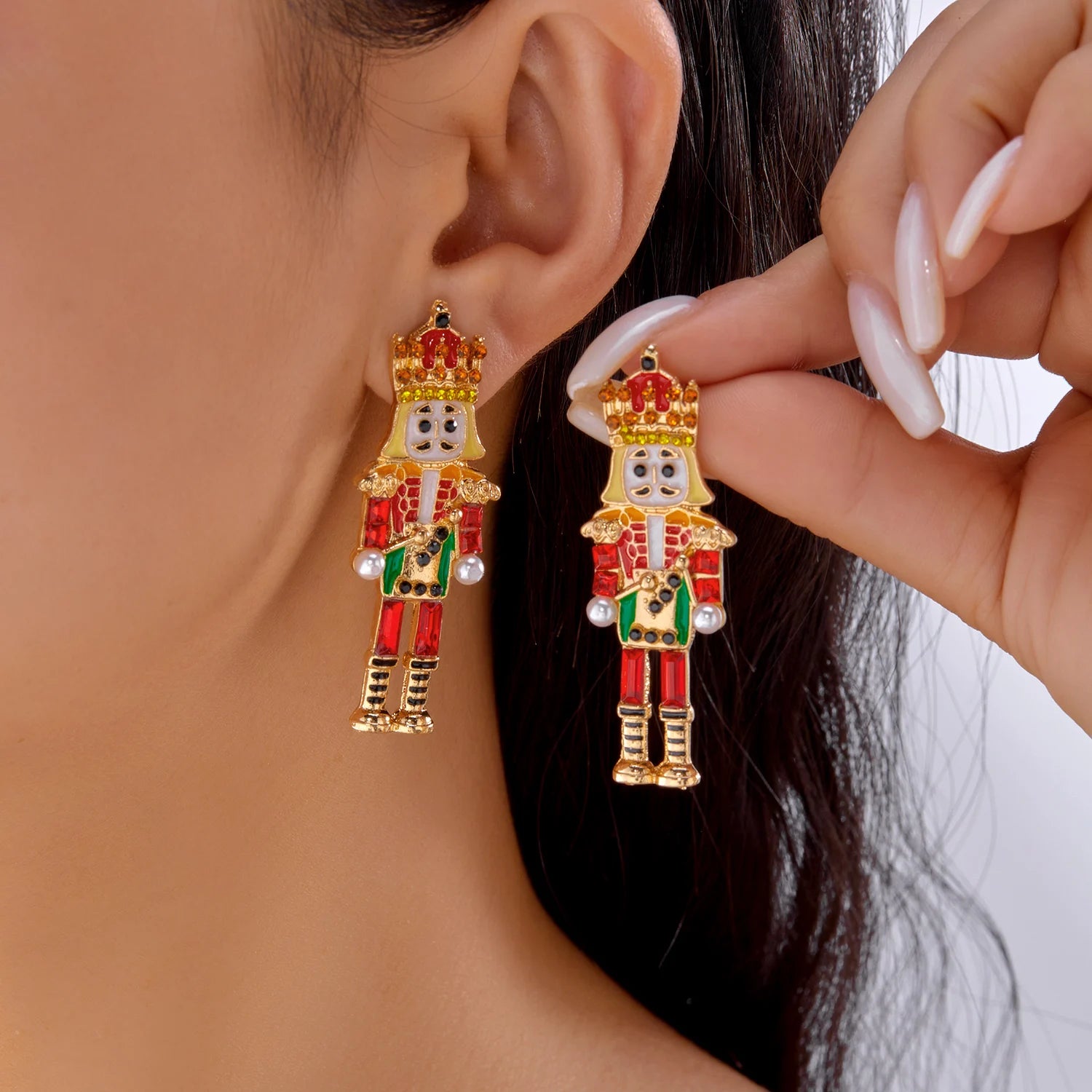 Cute Nutcracker Soldier Pendant Earrings For Women Shiny Rhinestone Imitation Pearl Elegant Earrings Christmas New Year Jewelry