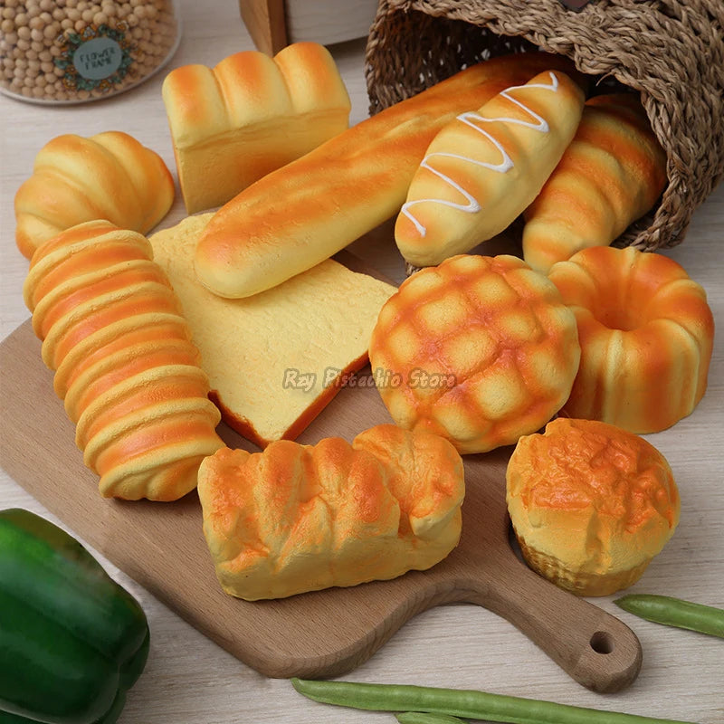 1pcs Artificial Simulation Bread Fake Food Model French Baguette Toast Cake Bakery Kids Play Kitchen Toys Boy Girl Pretend Baker