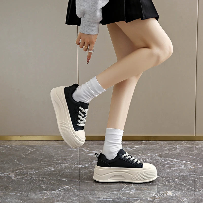 Platform casual sneakers with thick soles, stylish and versatile, height-increasing sports shoes 2810