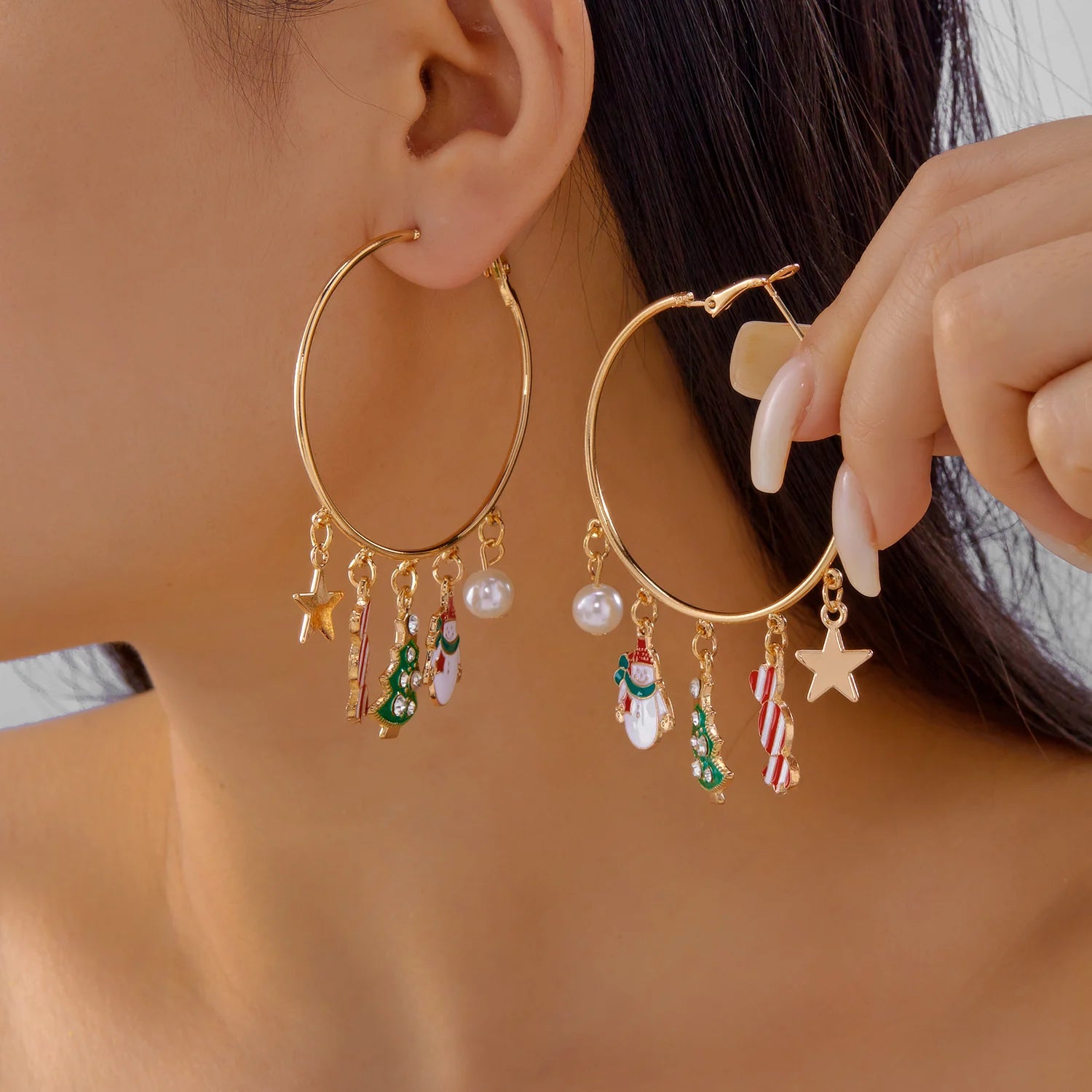 Cute Nutcracker Soldier Pendant Earrings For Women Shiny Rhinestone Imitation Pearl Elegant Earrings Christmas New Year Jewelry