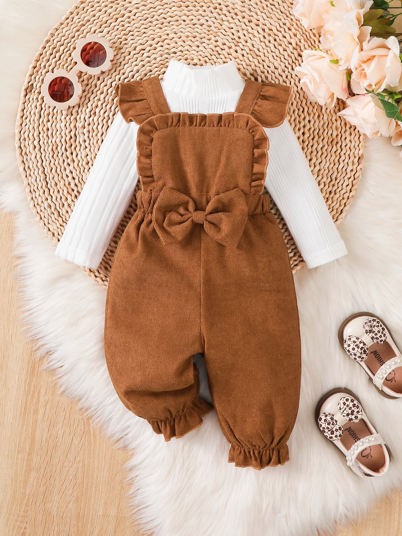 Winter  0-2  Years  Old  Infant  Baby  Girls  Long  Sleeved  Top  And  Strap  Pants  2 -Piece   Set